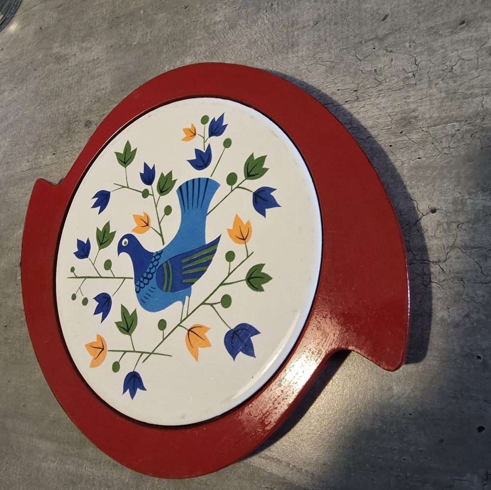 Vintage Nevco Ceramic Tile Trivet/with Holder Pennsylvania Dutch MCM Lovebird 60